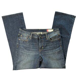 Gap Classic Jeans, Stretch, slight flare Size 8, Medium tint, wash NEW